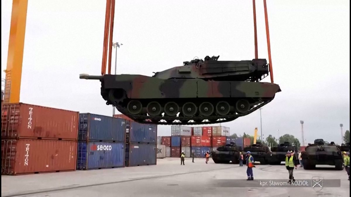 První v Evropě. Do Polska dorazily tanky Abrams od amerických mariňáků